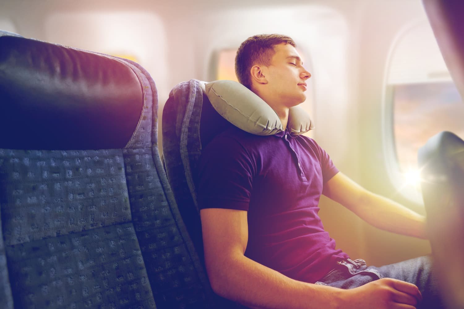 Almohada inflable de viaje, almohada de avión con diseño de válvula  patentado, accesorios de viaje con soporte para cuello y cabeza, almohadas  de